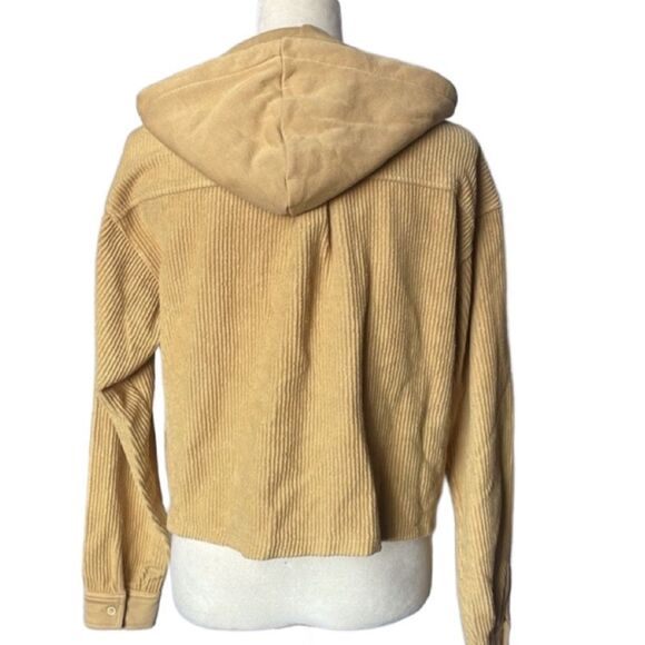 American Eagle Gold Corduroy Relaxed Fit Raglan Semi-Cropped Jacket (XS) - Picture 6 of 11
